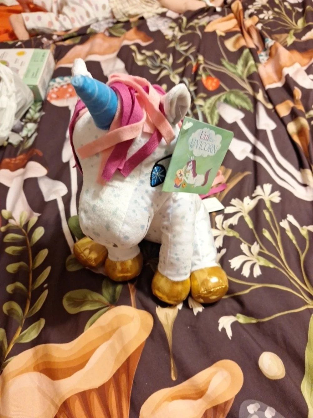 Plush Unicorn Stuffed Animal - White with Pink Mane and Gold Hooves